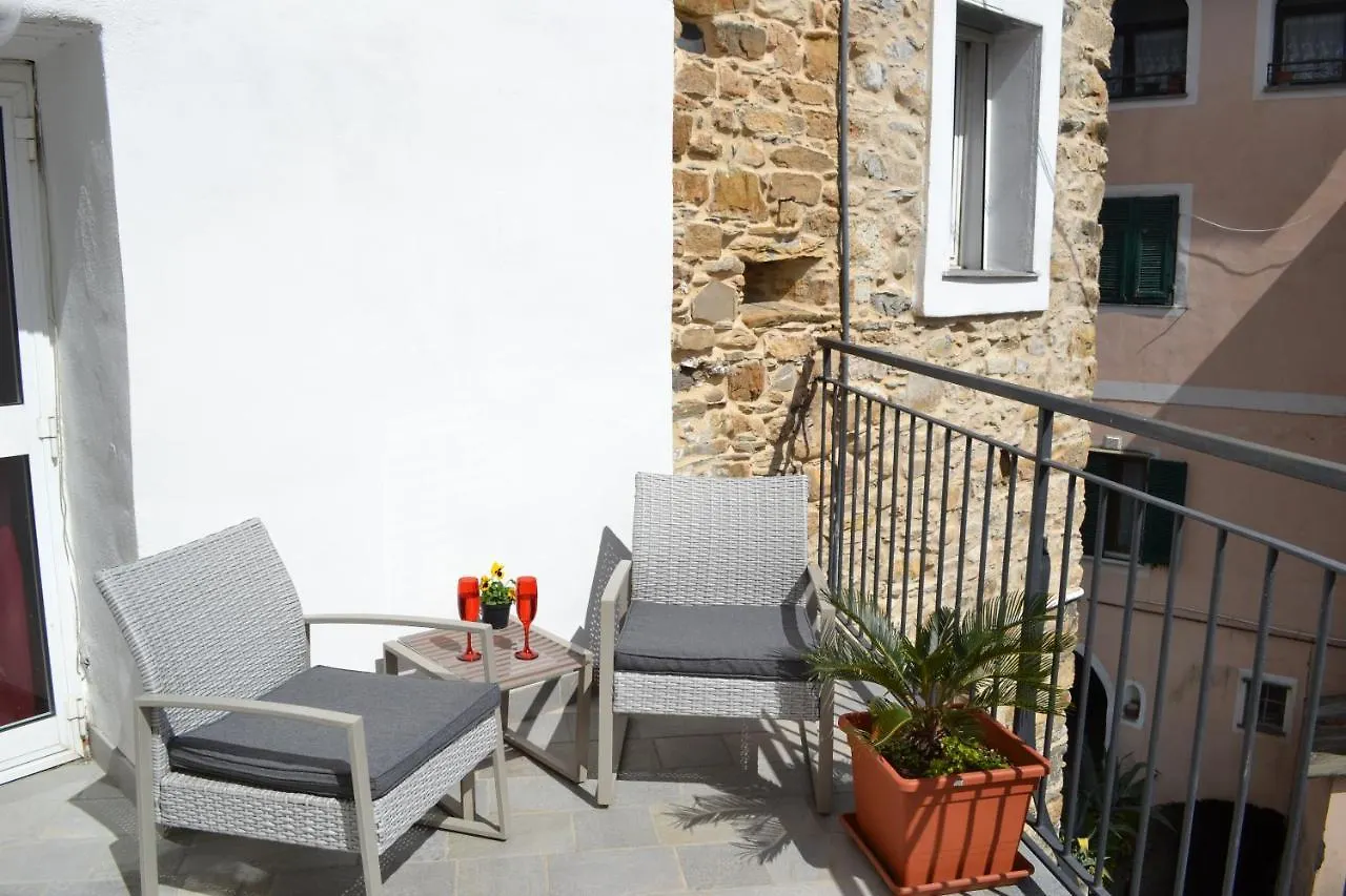 임페리아 La Torretta Di Piero Con Terrazzi E Parcheggio Privato Citra Zero Zero Ottanta 31Lst0282 아파트